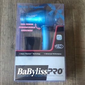 BABYLISS MINI BLOWDRYER!